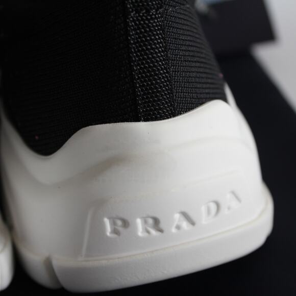 Prada Logo Speckled Lace Up Sneakers - Picture 11 of 15